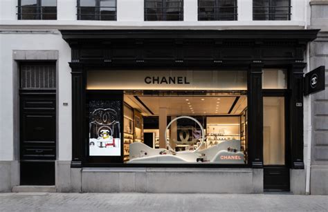 CHANEL Boutique in Antwerpen on Instagram • Photos and Videos